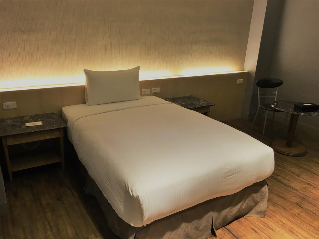 Simple Life Kaohsiung Hotell Eksteriør bilde