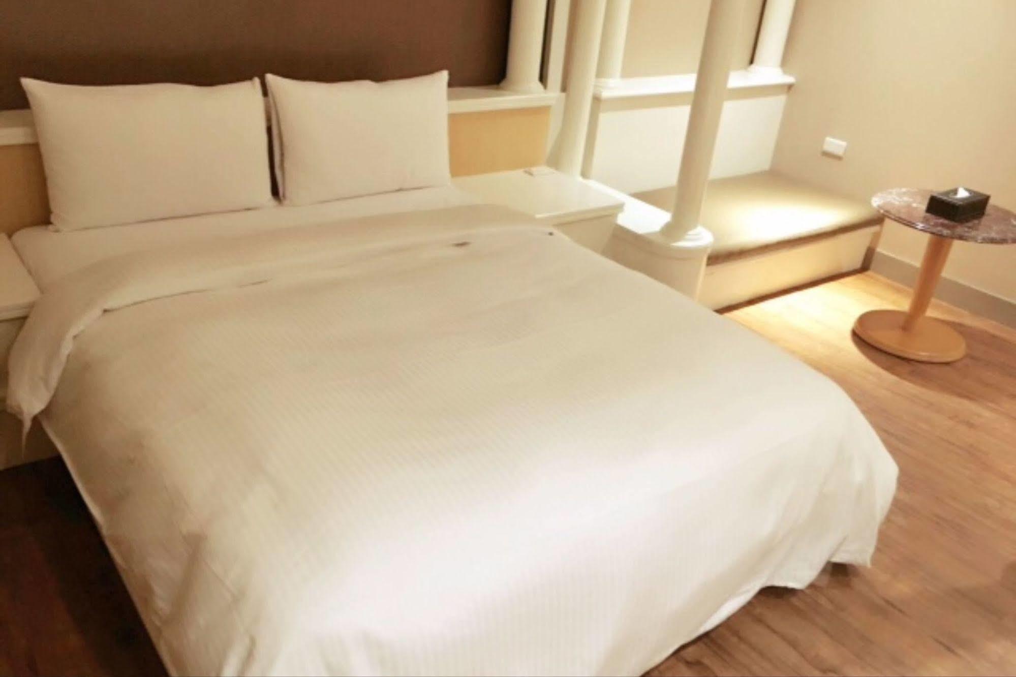 Simple Life Kaohsiung Hotell Eksteriør bilde